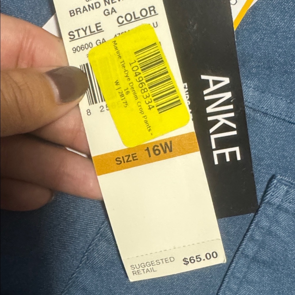 Ruby Rd Woman Light Wash Denim Capri Pants 16W Stretch Pull On Plus Size Casual - Picture 7 of 8